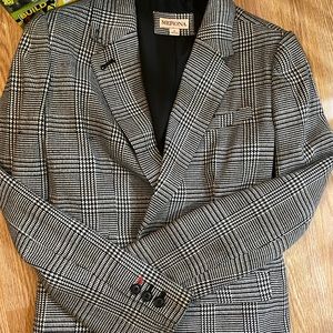 Lightly worn in professional setting